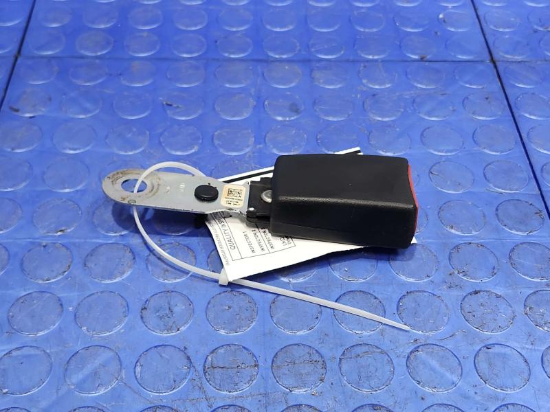 2012 Dodge Grand Caravan Rear Seat Belt