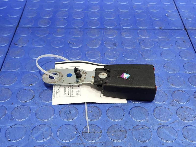 2012 Dodge Grand Caravan Rear Seat Belt