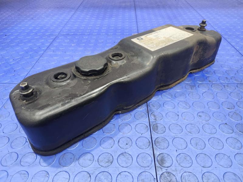 1988-1993 Isuzu NPR 3.9L OEM Engine Valve Cover Genuine 4BD1T Diesel Factory