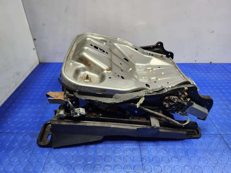 2011 Ford Edge Seat Track
