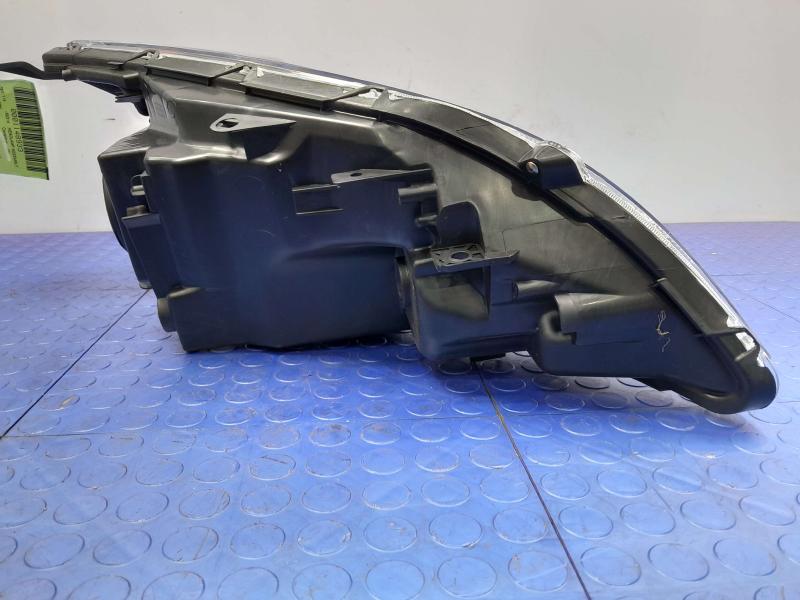 2007 Honda CR-V Headlamp Assembly
