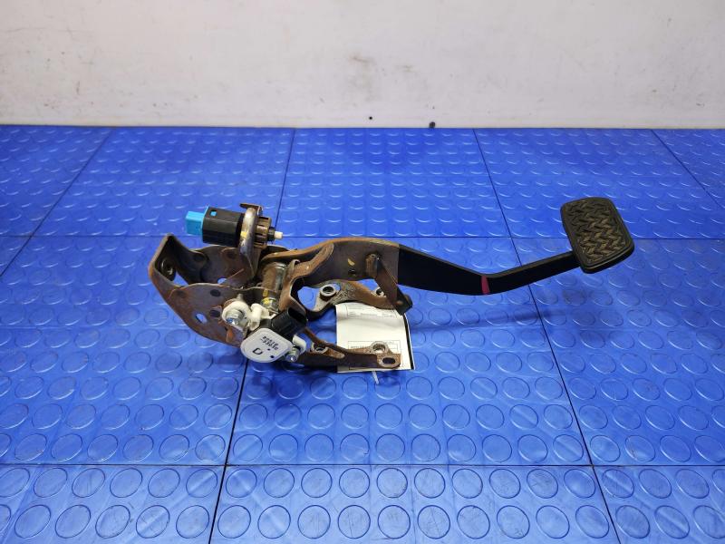 2015 Toyota Prius Brake Pedal