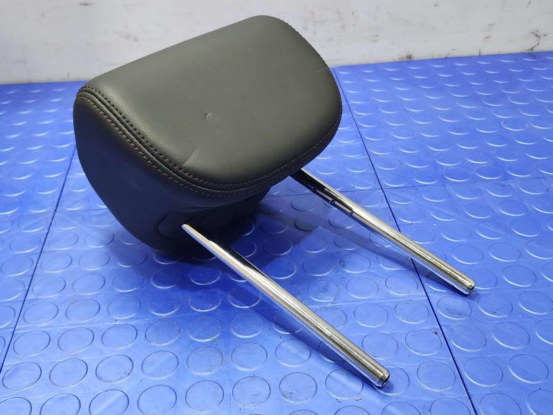 2013 Infiniti FX35 Headrest