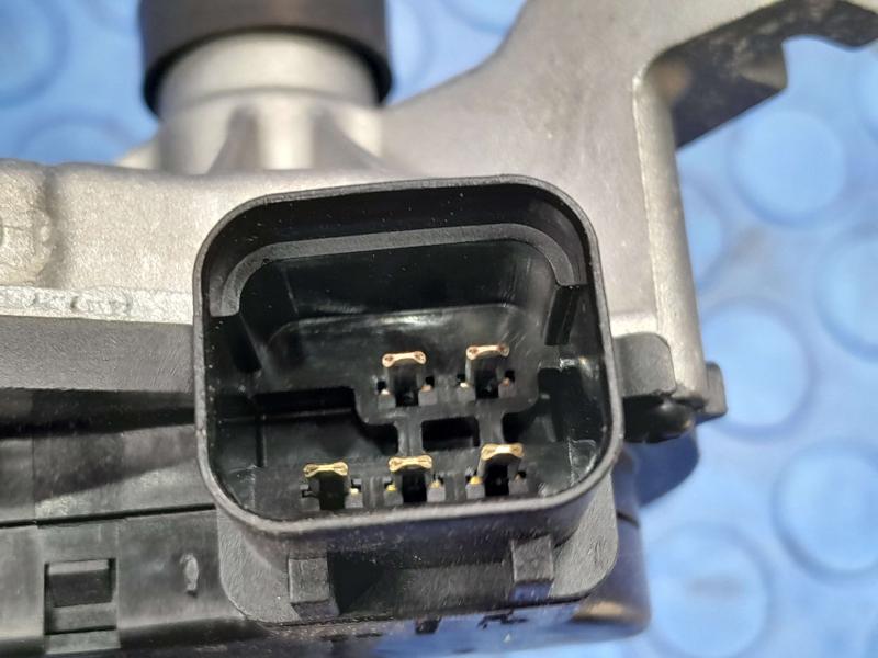 2014-2024 Kia Soul Windshield Wiper Motor - Front Genuine OEM 98110B2000