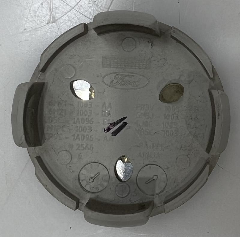 2020 Ford Edge Center Cap