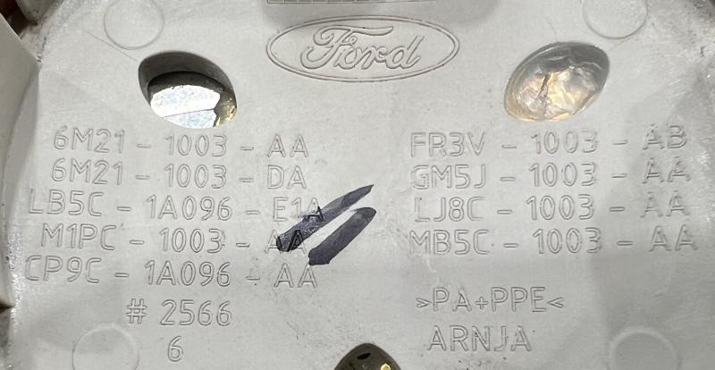 2020 Ford Edge Center Cap