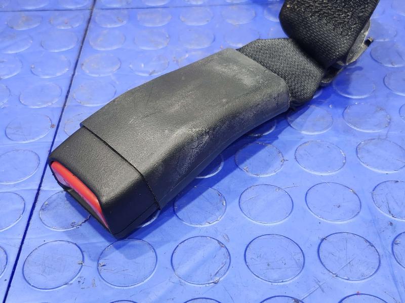 2018 Nissan Maxima Rear Seat Belt