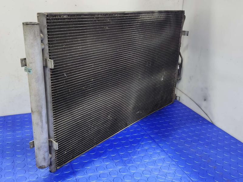 2011 Kia Sorento Condenser