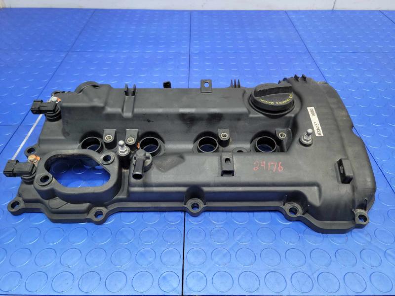 2014 Kia Forte Valve Cover