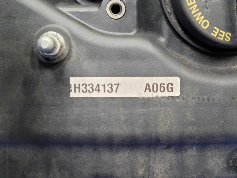 2014 Kia Forte Valve Cover