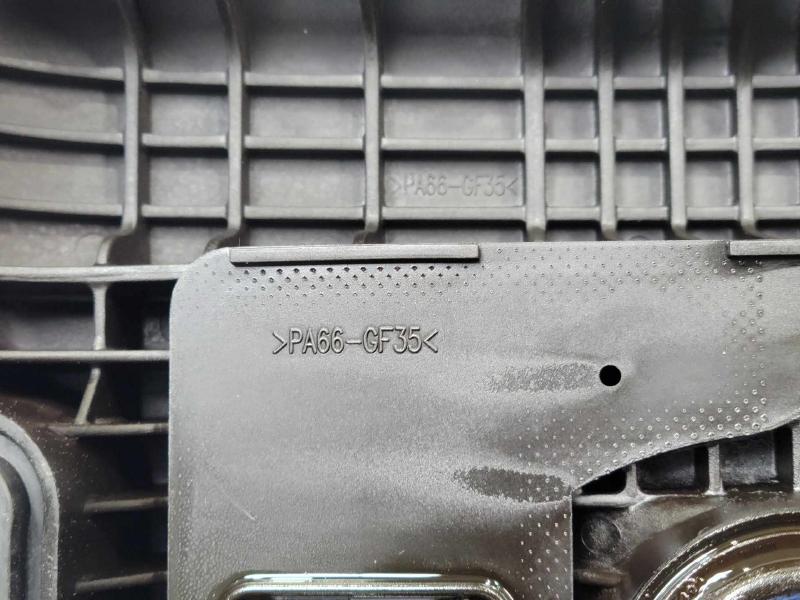 2014 Kia Forte Valve Cover
