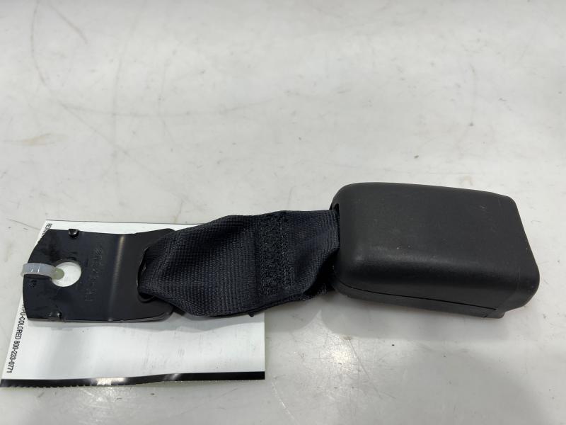 2020 Nissan Versa Rear Seat Belt