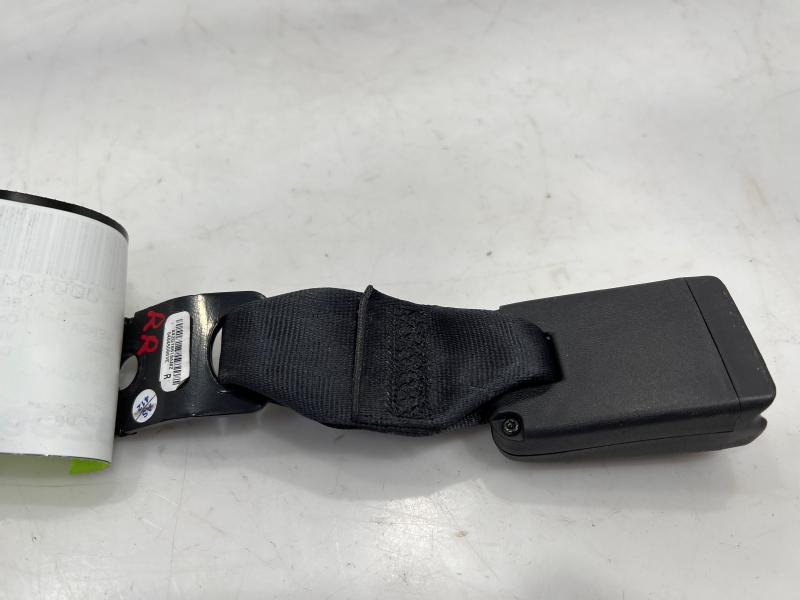 2020 Nissan Versa Rear Seat Belt