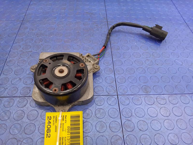 2012-2016 BMW 328i 335i 600 Watt Engine Cooling Fan Motor OEM 864194701
