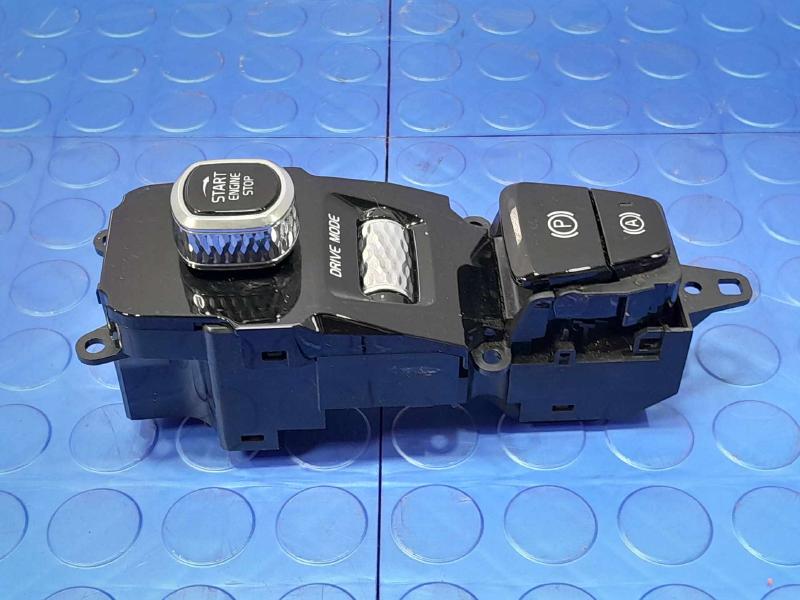 2017-2023 Volvo S90 V90 Switch Panel Keyless Start Stop Ignition Switch with FOB OEM 31443818