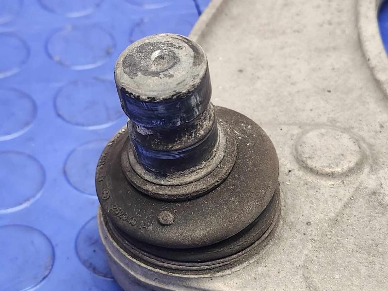 2011 BMW 535i Upper Control Arm Front
