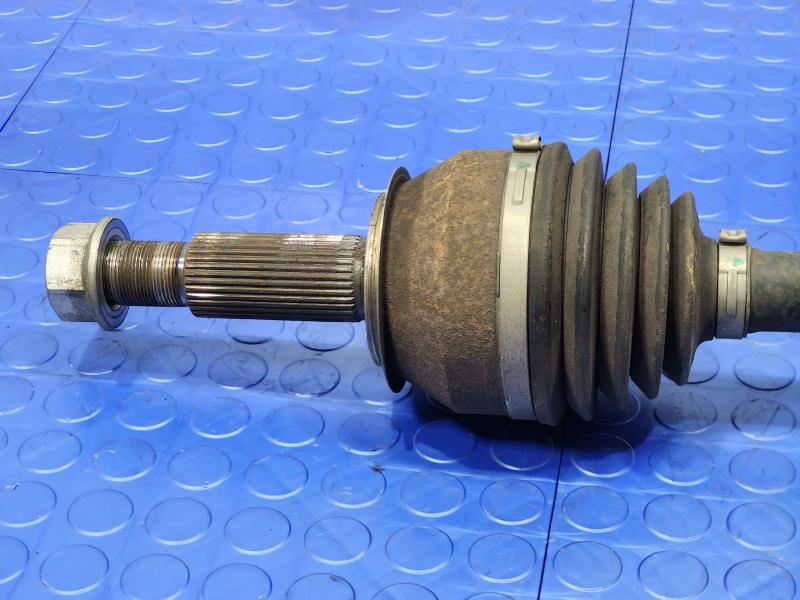 2011 Infiniti QX56 Axle Shaft