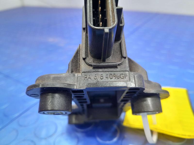 2009-2020 Dodge Journey Accelerator Pedal Assembly Genuine OEM 04891585AD
