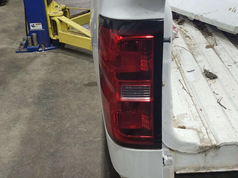 2014 Chevrolet Silverado 1500 Tail Light Assembly