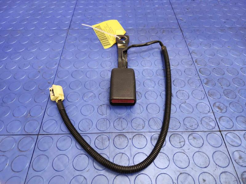 2015 Subaru Legacy Front Seat Belt