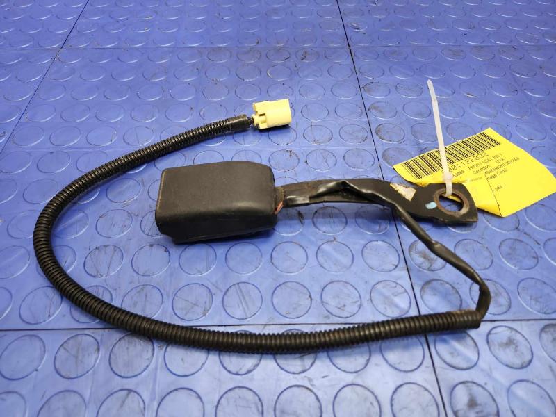 2015 Subaru Legacy Front Seat Belt