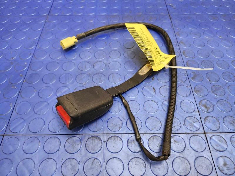 2015 Subaru Legacy Front Seat Belt