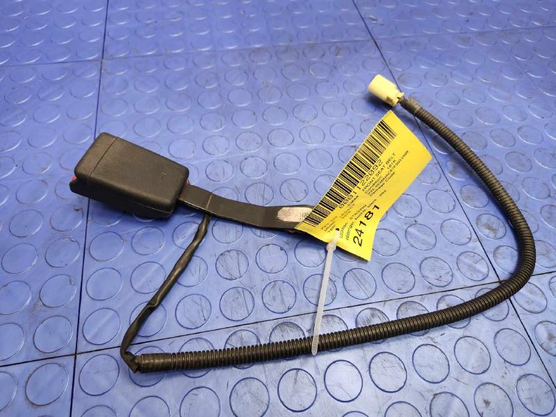 2015 Subaru Legacy Front Seat Belt