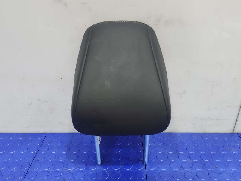 2018 Nissan Maxima Headrest