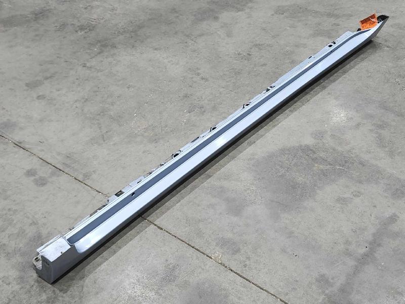 2014 Toyota Prius Rocker Moulding