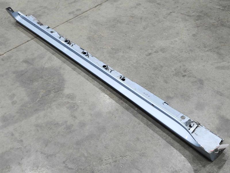 2014 Toyota Prius Rocker Moulding