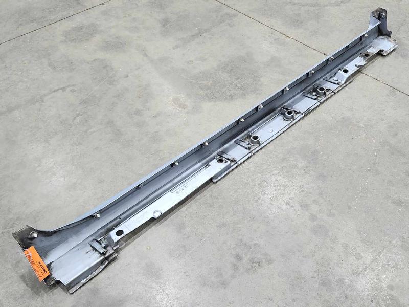 2014 Toyota Prius Rocker Moulding