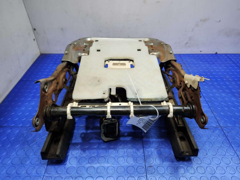 2015 Ford Fusion Seat Track