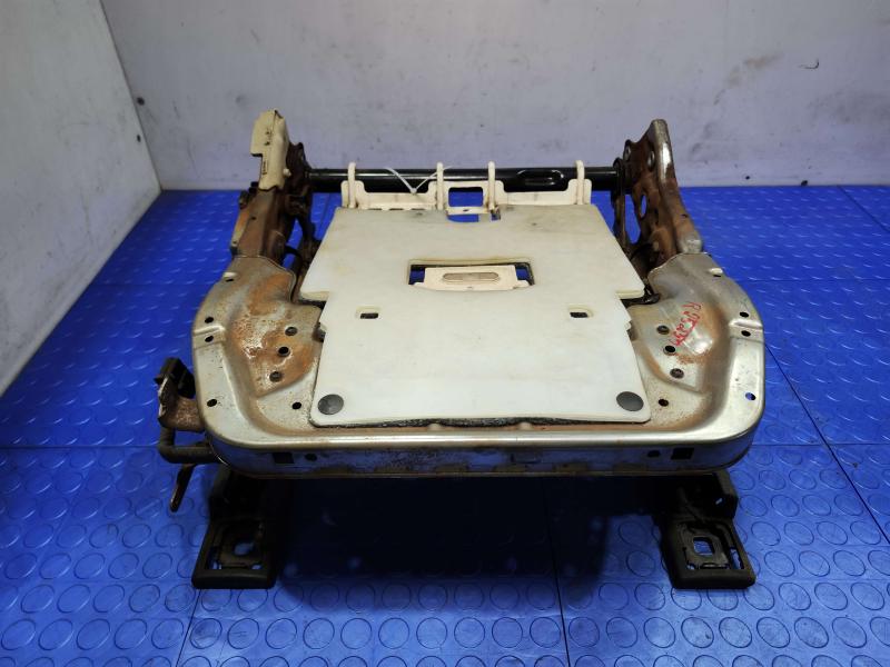 2015 Ford Fusion Seat Track
