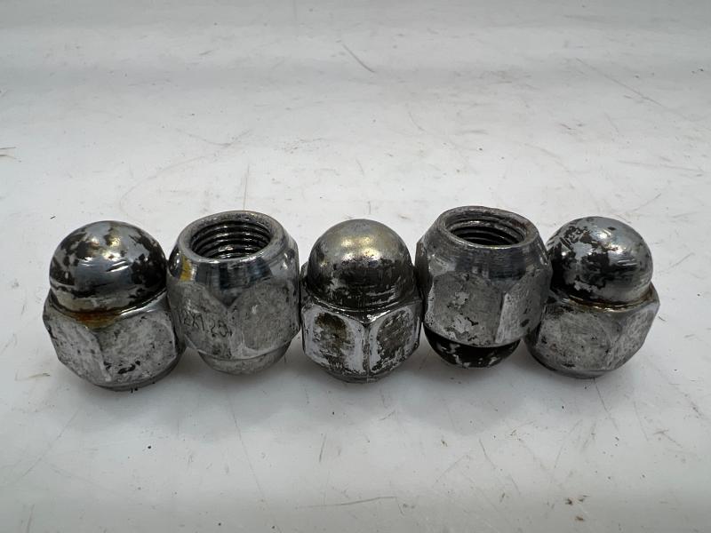 2014 Subaru Forester Lug Nuts