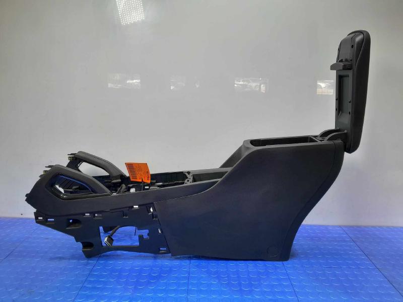 2023 Chevrolet Trailblazer Front Console