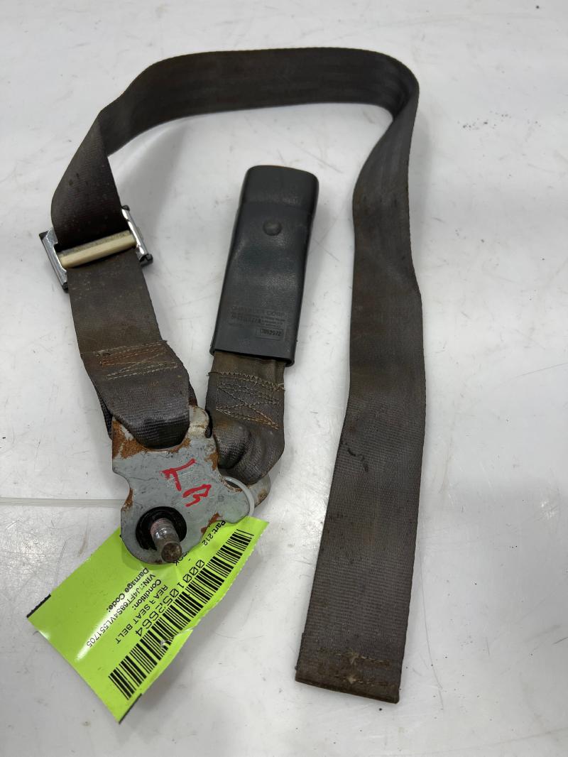 1997 Jeep Cherokee Rear Seat Belt