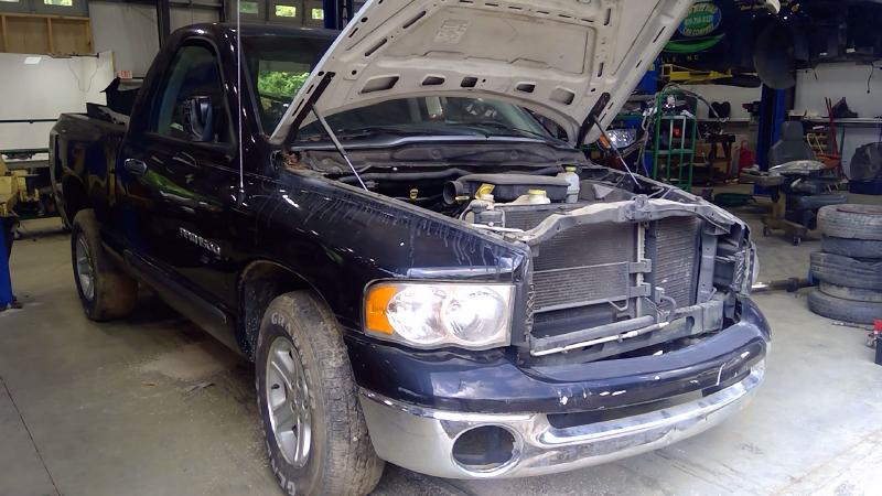 2005 Dodge Ram 1500 Front Door Latch