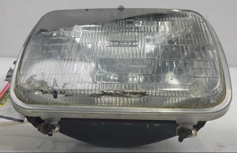 1997 - 2001 Jeep Cherokee Headlight Assembly LH Driver Side OEM L00H6054