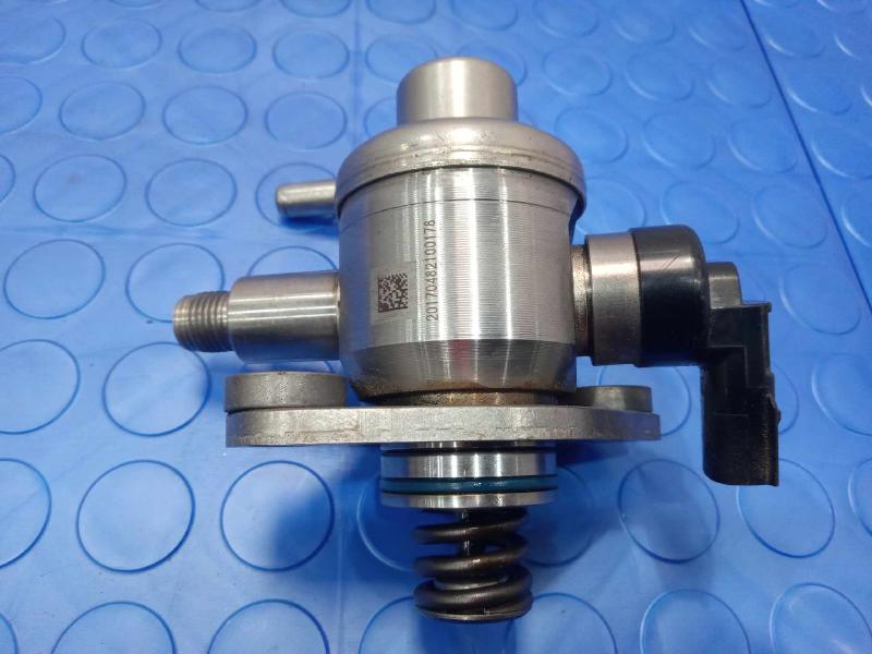 2017 Cadillac CT6 Fuel Pump