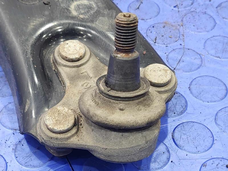 2015 Volkswagen Golf Lower Control Arm Front
