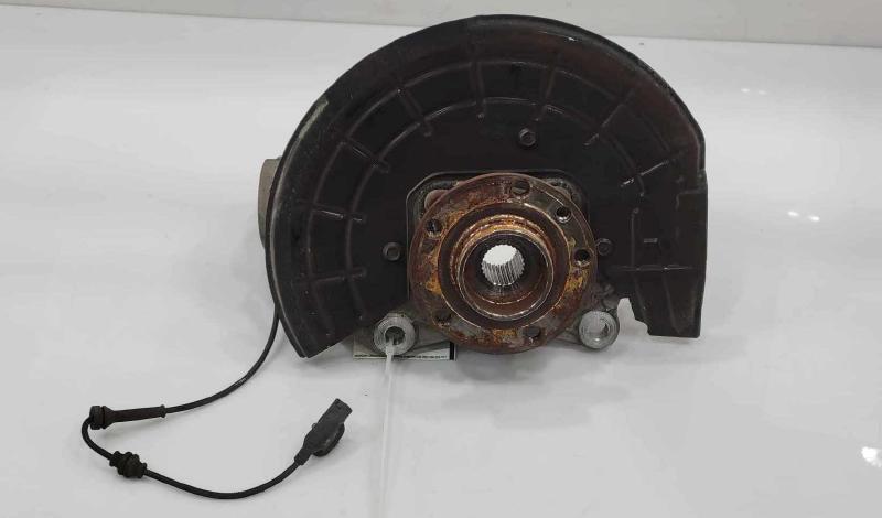 2015 Chrysler 200 Spindle Knuckle Front