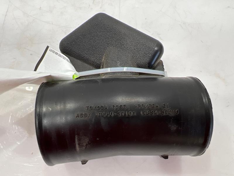 2010 - 2015 Toyota Prius 1.8L Engine Air Resonator #2 OEM 1789437010