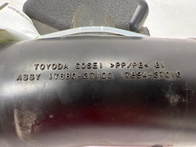 2010 - 2015 Toyota Prius 1.8L Engine Air Resonator #2 OEM 1789437010