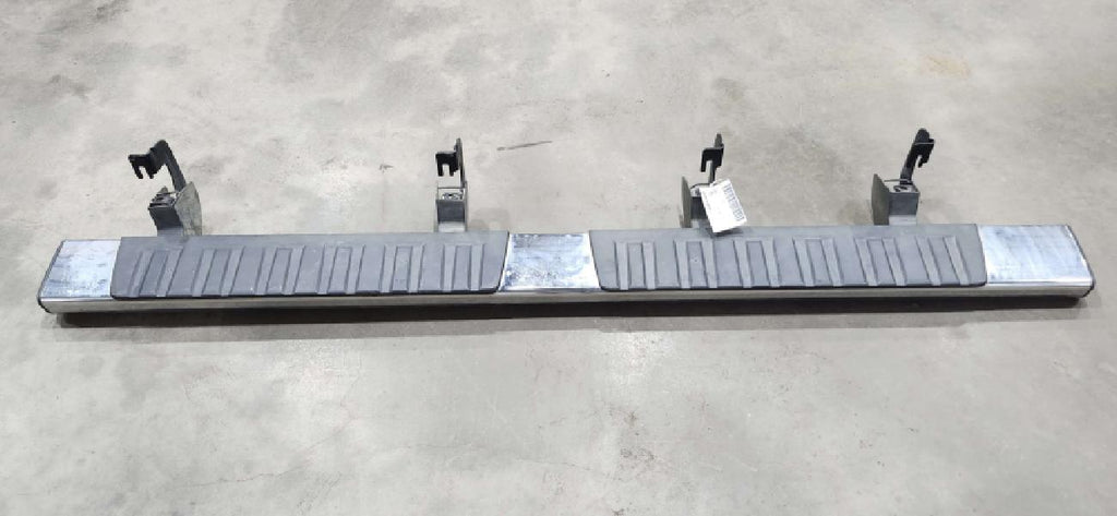 2019 Chevrolet Silverado 3500 Running Boards