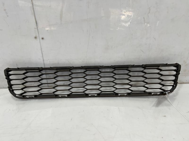 2014 Nissan Sentra Grille