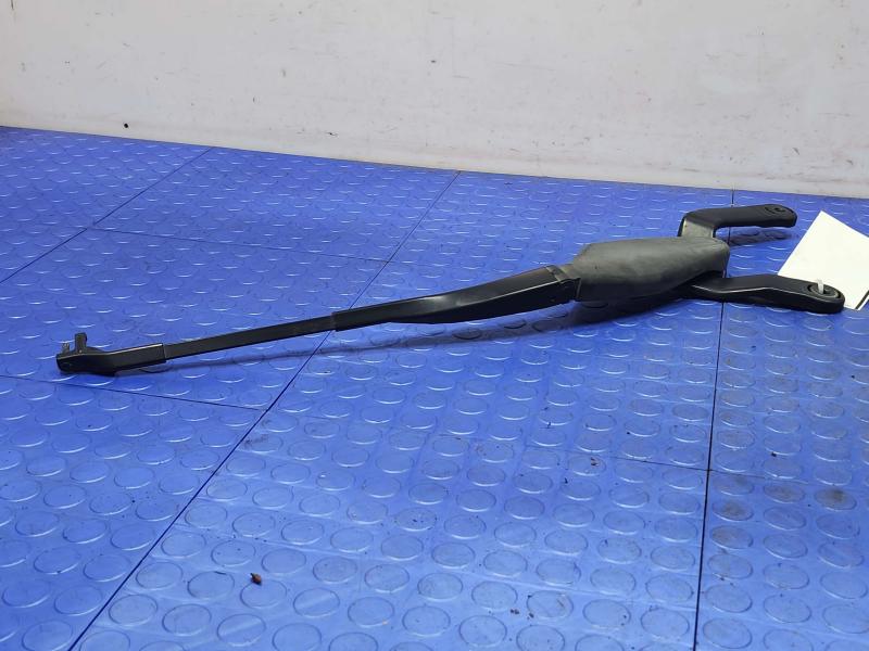 2006 Mercedes CLS-Class Wiper Arm