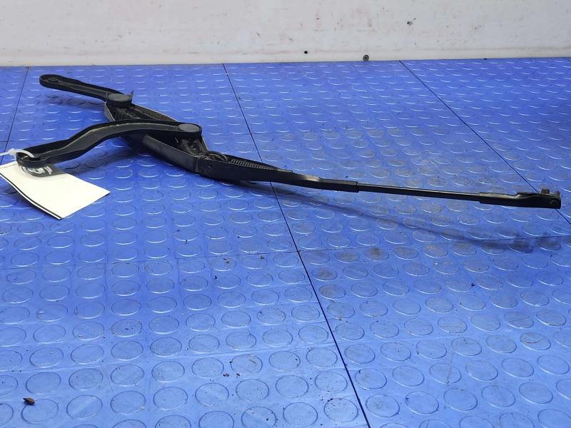 2006 Mercedes CLS-Class Wiper Arm
