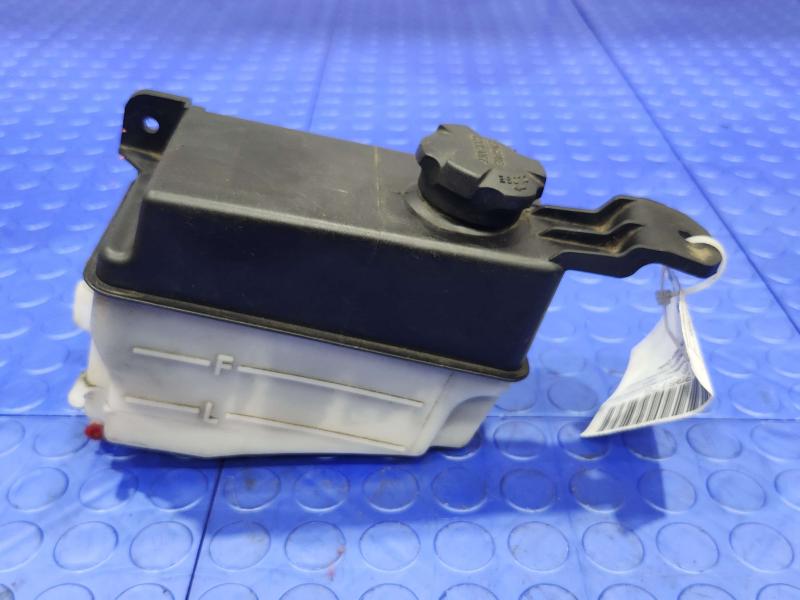 2011 Kia Sorento Coolant Recovery Bottle