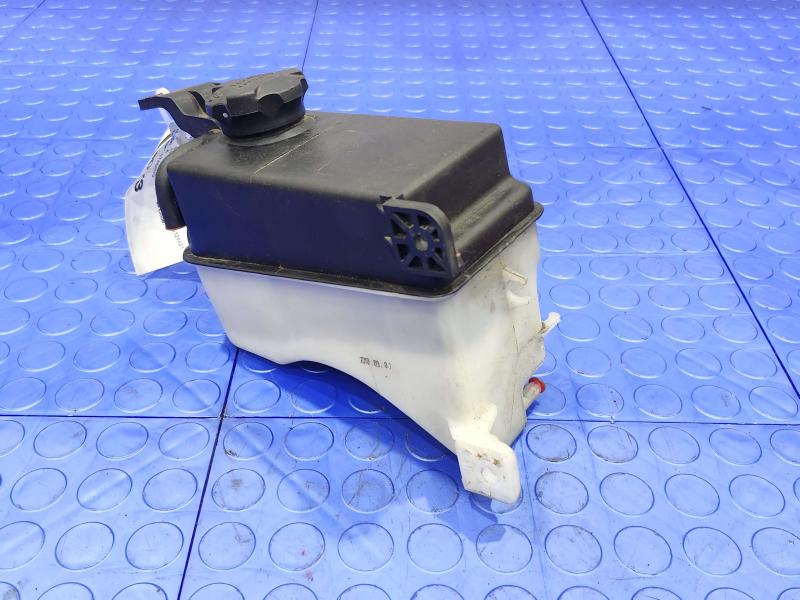 2011 Kia Sorento Coolant Recovery Bottle