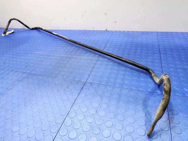 2005-2014 Chrysler 300 RWD Rear Stabilizer Bar Swaybar Genuine OEM 68184225AA